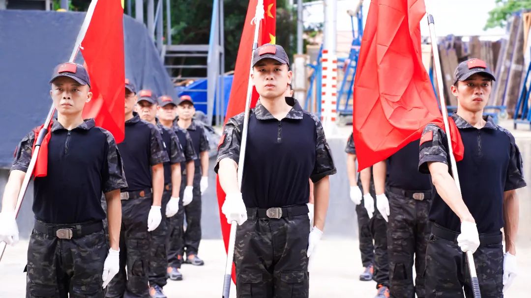 億合門窗熱烈慶祝中國(guó)人民解放軍建軍96周年主題活動(dòng)